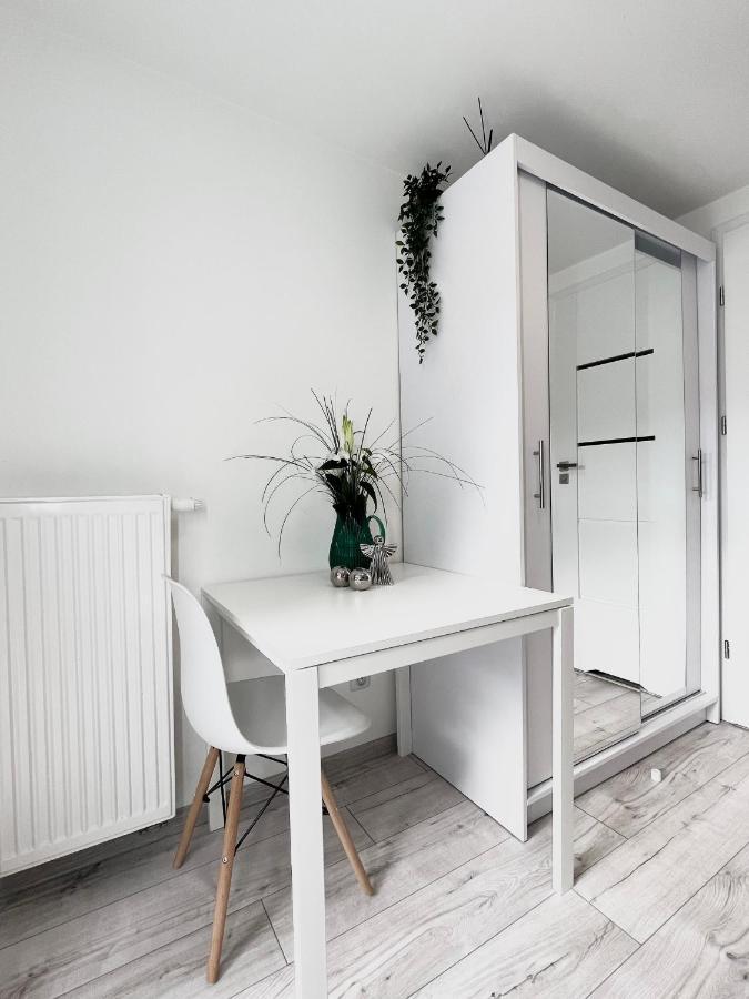 Apartament Goplanska Free Parking Self Check-In 24H Познан Екстериор снимка