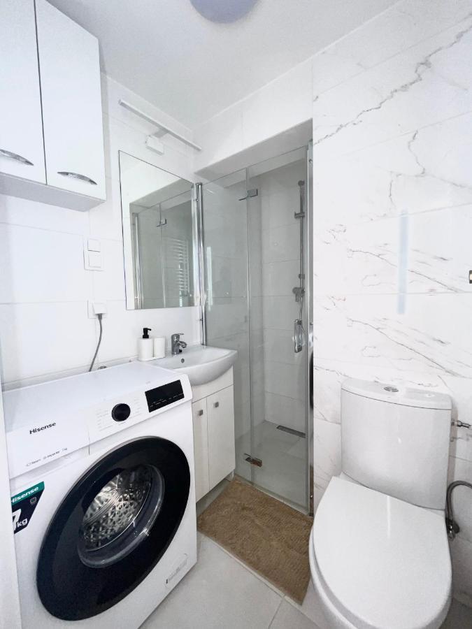 Apartament Goplanska Free Parking Self Check-In 24H Познан Екстериор снимка