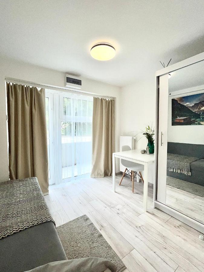 Apartament Goplanska Free Parking Self Check-In 24H Познан Екстериор снимка