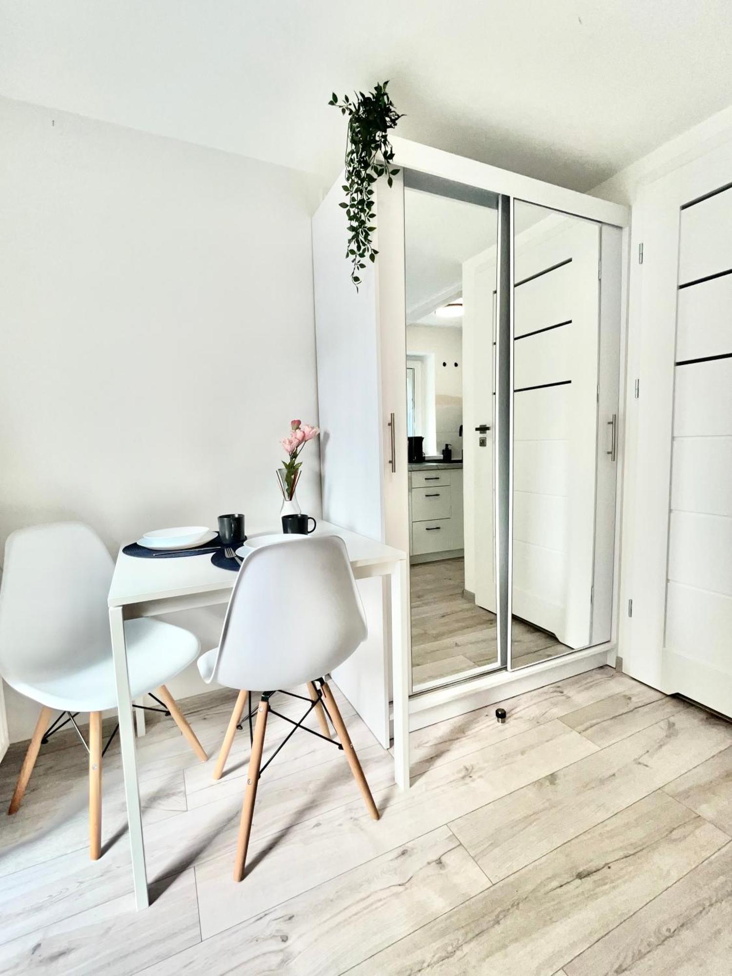 Apartament Goplanska Free Parking Self Check-In 24H Познан Екстериор снимка
