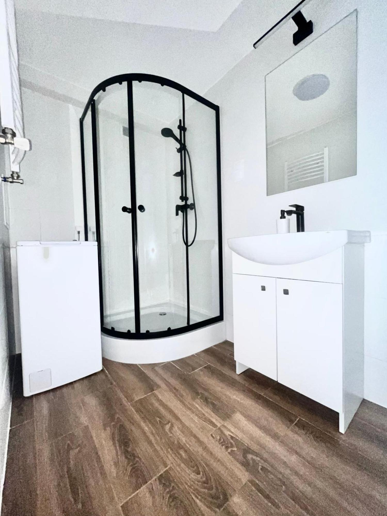 Apartament Goplanska Free Parking Self Check-In 24H Познан Екстериор снимка