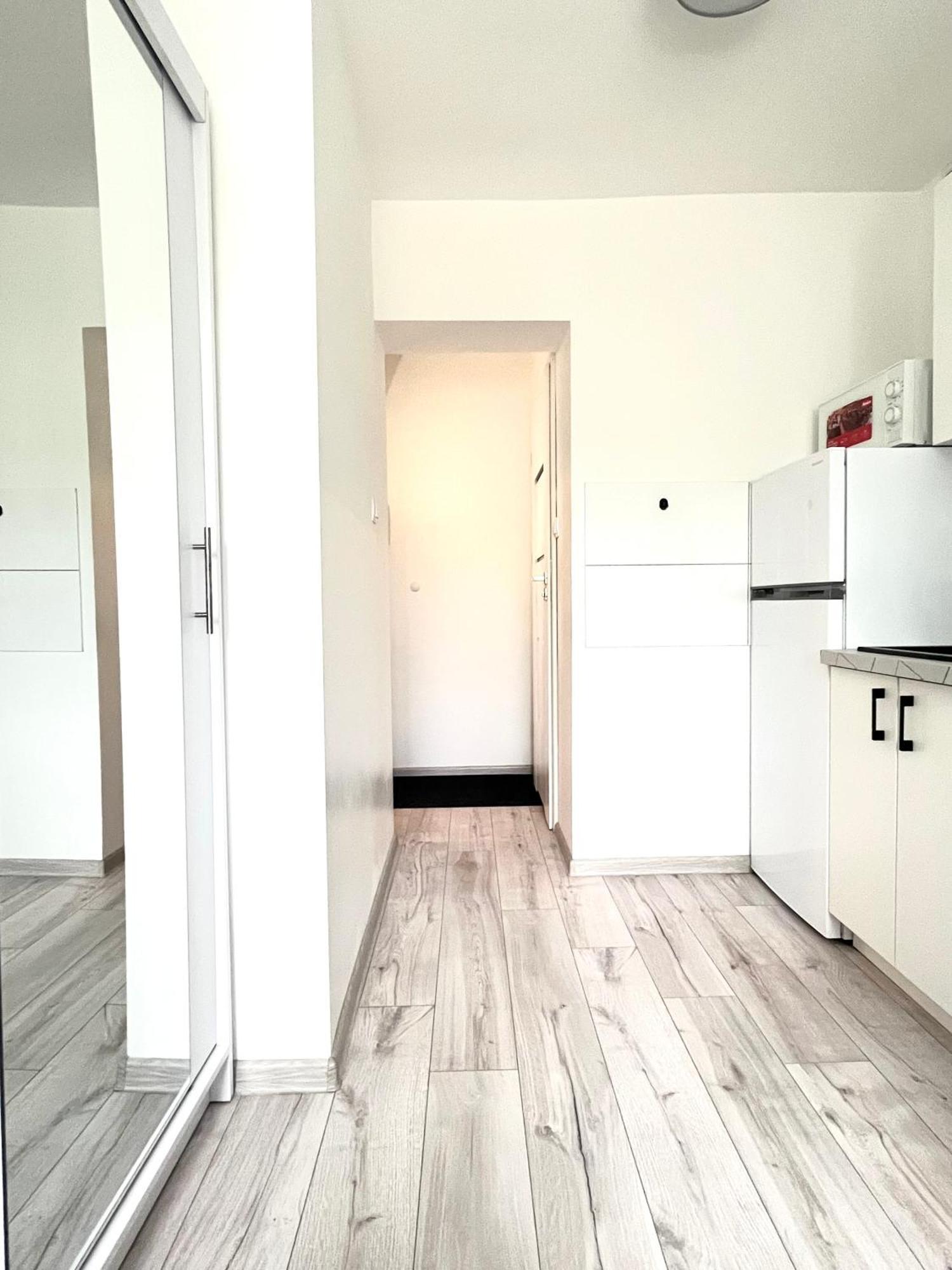 Apartament Goplanska Free Parking Self Check-In 24H Познан Екстериор снимка