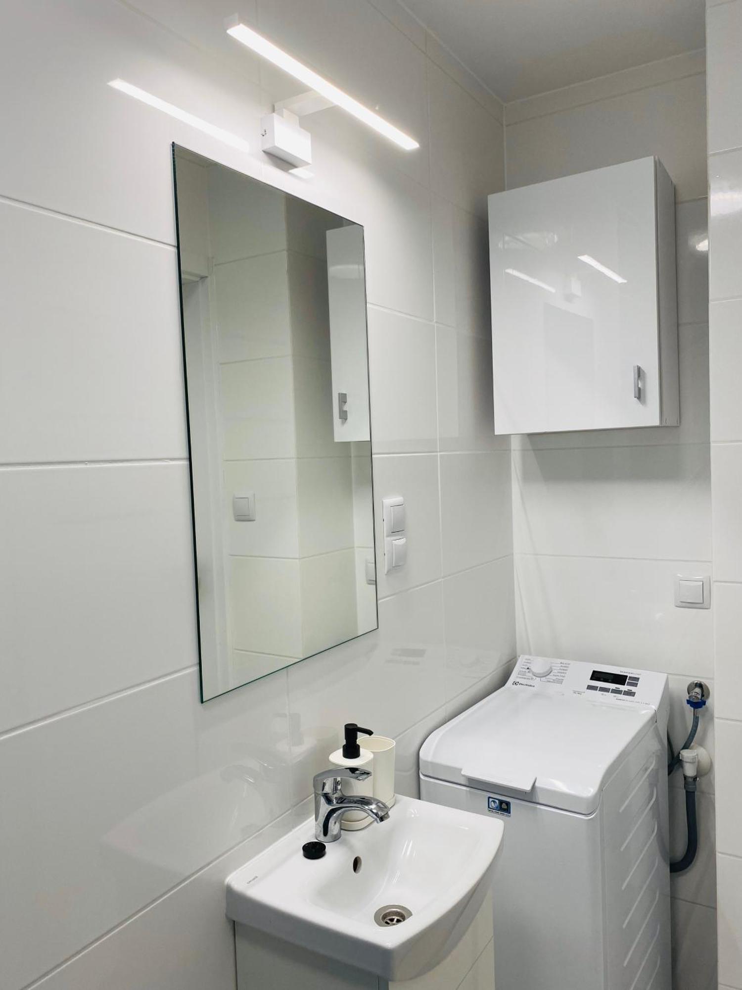 Apartament Goplanska Free Parking Self Check-In 24H Познан Екстериор снимка